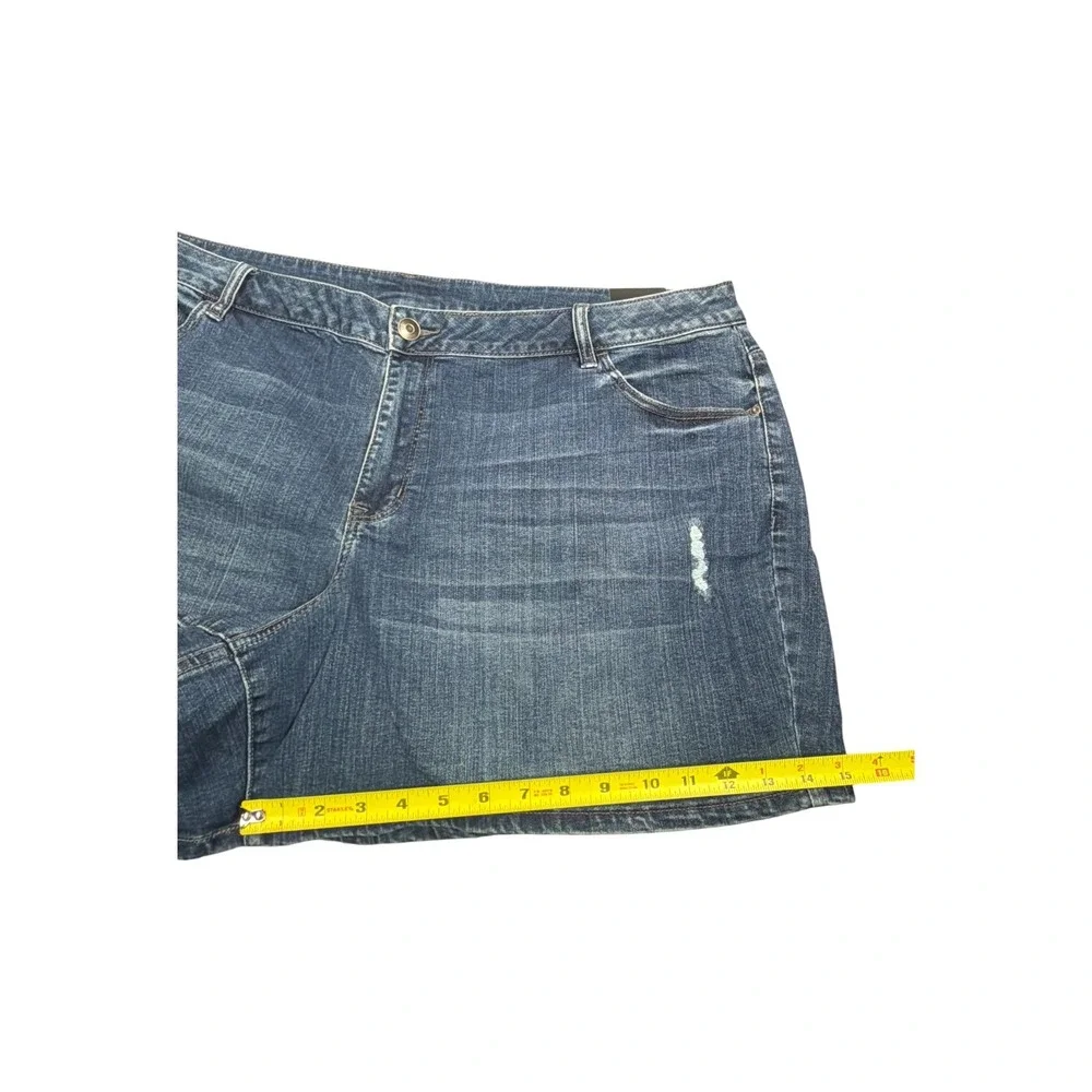 Venezia Lane Bryant Womens Plus Size 24 Distressed Denim Jean Shorts Medium Wash